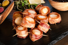 Load image into Gallery viewer, Comeau&#39;s Bacon-Wrapped Scallops (Frozen)